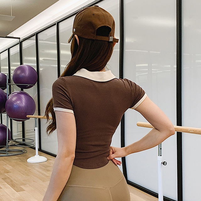 Áo thun thể thao Beautytrend ngắn tay chất liệu ôm sát thời trang cho nữ