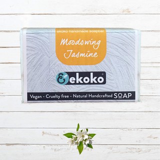 Xà phòng handmade Hoa nhài Ekoko Moodswing Jasmine 100g có cánh hoa lài khô