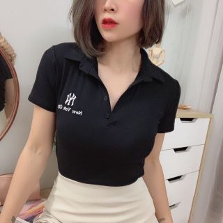 Áo kiểu ôm body có cổ