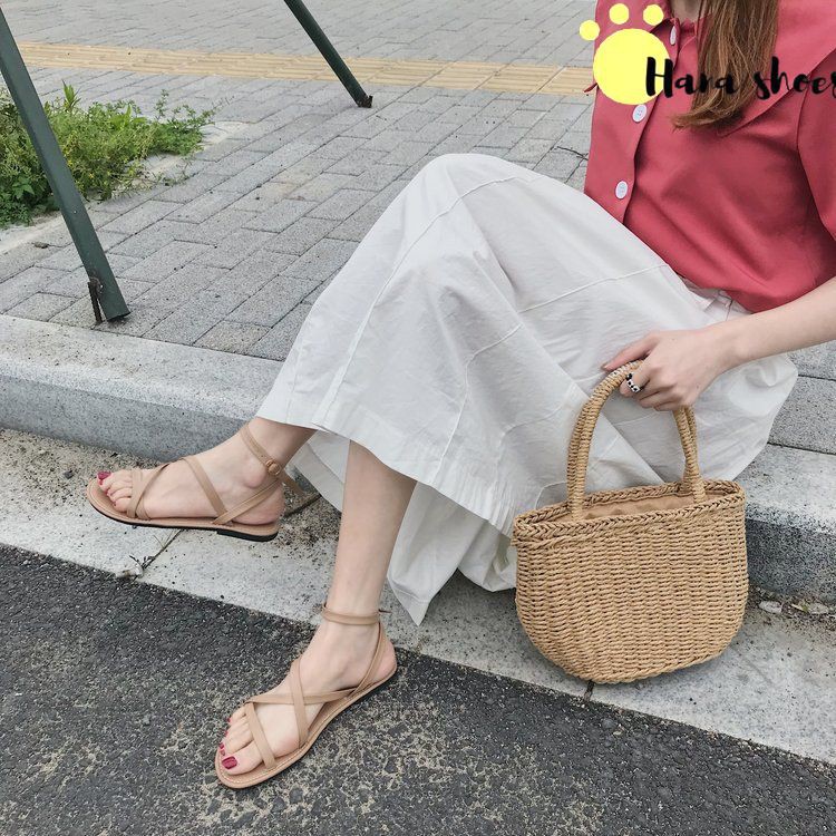 Sandal nữ đế bằng quai mảnh da mềm êm chân SB8