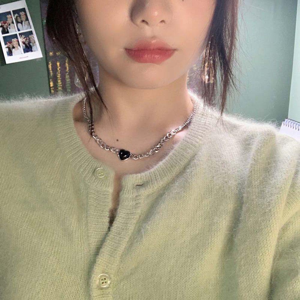1 Vòng Cổ Choker Hợp Kim Mặt Trái Tim Đơn Giản Phong Cách Hàn Quốc