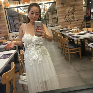Đầm đính hoa cao cấp