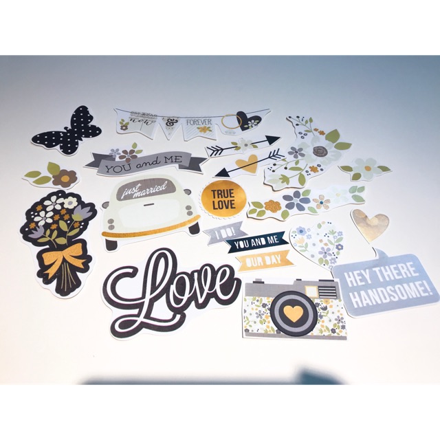 🎈 Just Married 🎈 Die cut | BigBuy360 - bigbuy360.vn