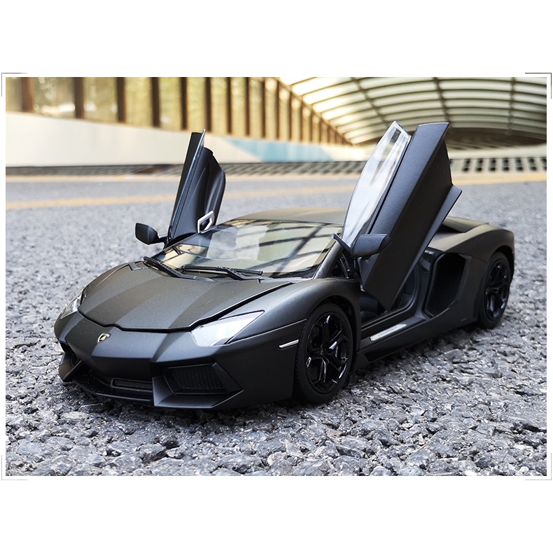 Xe mô hình Lamborghini Aventador LP700 1:18 Welly-Fx