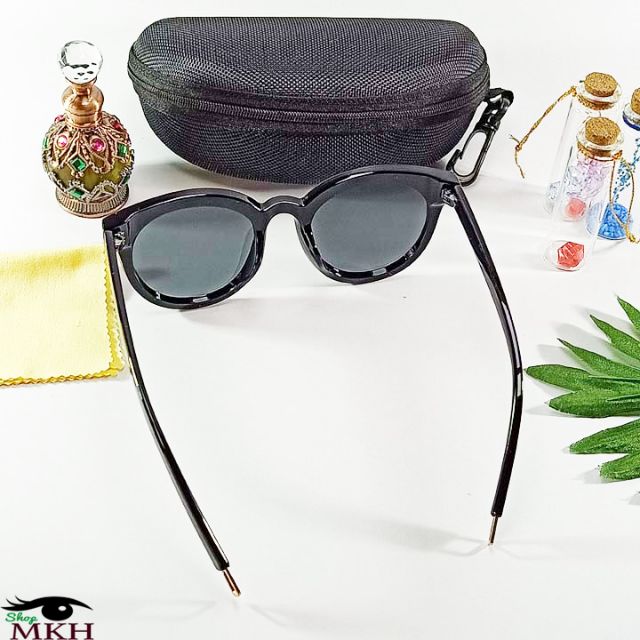 Mắt kính thời trang trẻ trung, năng động_ bảo hành 12 tháng_ chống tia UV 400 | BigBuy360 - bigbuy360.vn