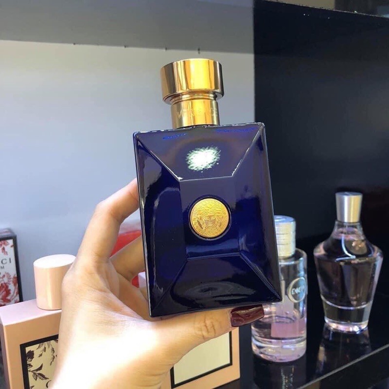 Nước hoa Versace Dylan Blue chai 100ml