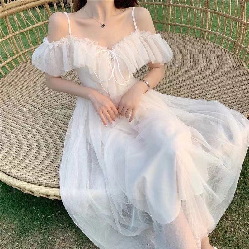 Váy trắng nữ trễ vai xoè cổ bèo chất voan có lớp lót trong form chuẩn hình Style Hàn Quốc