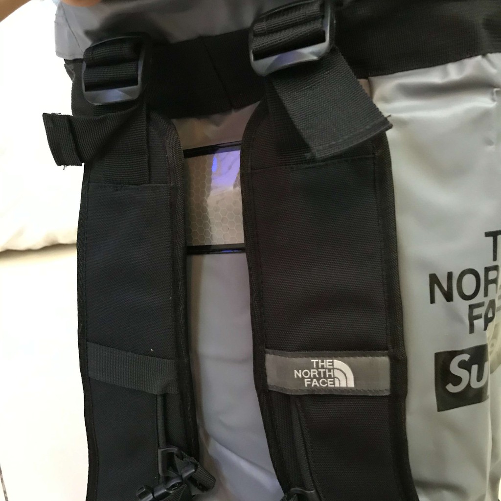 Balo The North Face x Supreme Big Haul