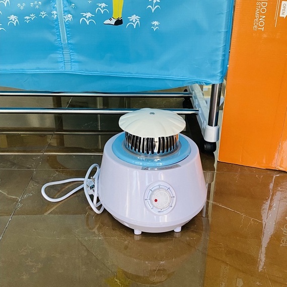 Tủ Sấy Quần Áo Song Anh, Máy Sấy Khô Quần Áo Có Điều Khiển Từ Xa 1300W- BH 12 Tháng