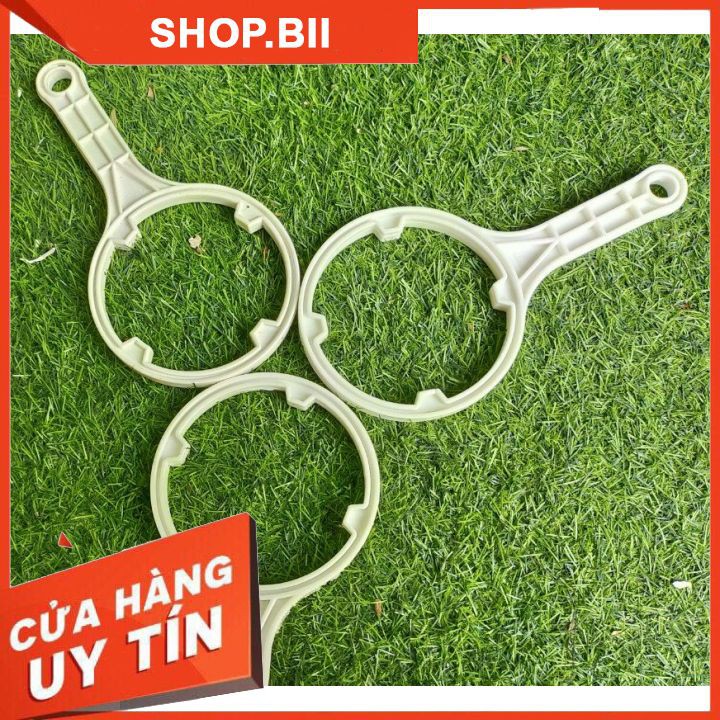 [SIÊU RẺ]Tay Vặn Lõi Lọc Dùng Để Thay Lõi Lọc Nước Cho Mọi Loại Máy Lọc Bền Đẹp Giá Rẻ Tại Hà Nội. | BigBuy360 - bigbuy360.vn