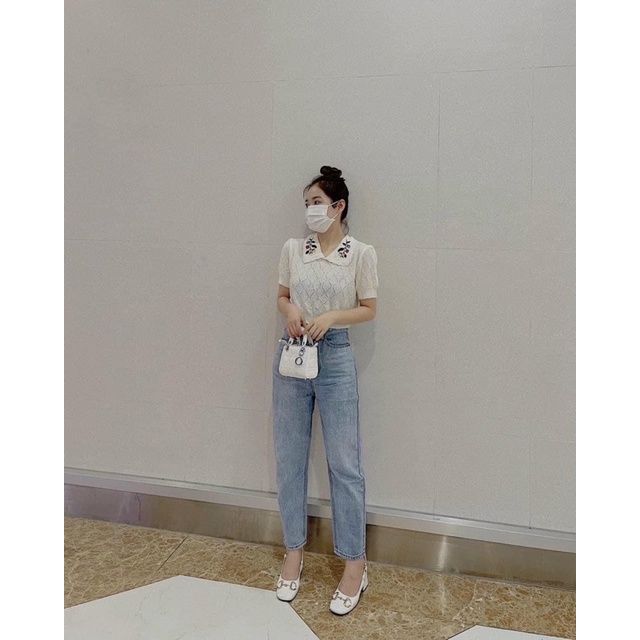 Áo croptop len mỏng cổ in hoa siêu xinh