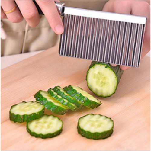 Chặn rau củ nhỏ 18.5x7 cm / dao sóng chặn rau củ Wavy Potato Cutter Stainless Steel Chip Dough Vegetable Carrot Blade