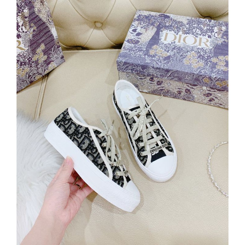 hm(VIDEO) Giày Thể Thao Nữ Hoạ Tiết Mềm Êm Hàng Fullbox Bill Túi Hãng Cao Cấp