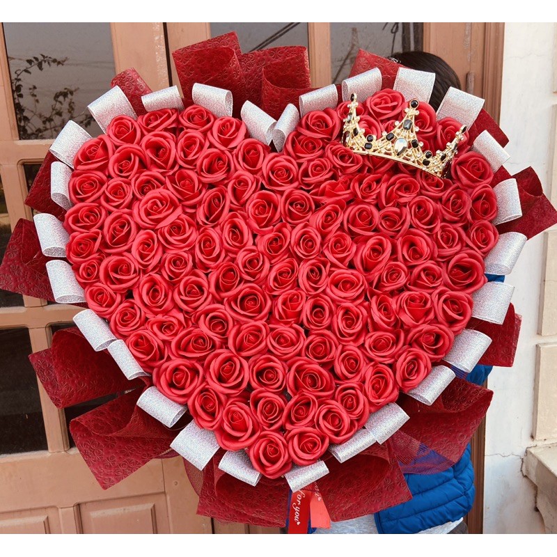 [Quà Sinh Nhật-Quà 8/3]_ Bó hoa hồng sáp trái tim 99bông kết hợp giấy gấm hàn quốc tặng kèm thiệp