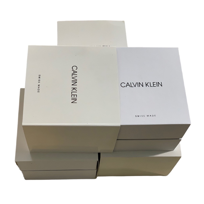 Hộp đồng hồ Calvin klein  giá sỉ từ 50-100 hộp liên hệ qua chat shopee giao hộp như ảnh nguyên