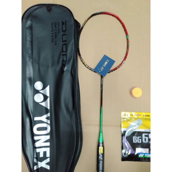 vợt cầu lông Yonex astrox 88s,88d khung carbon siêu nhẹ ,chịu lực 12kg(tặng quấn cán,dây đan,túi)
