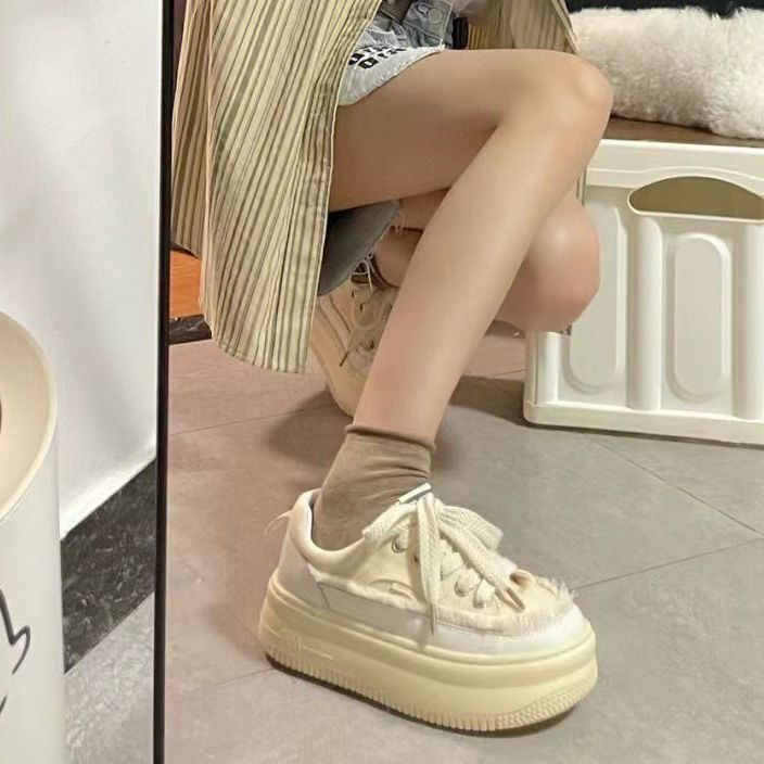 Giày Đế Dày Kiểu Mới Dễ Phối Đồ