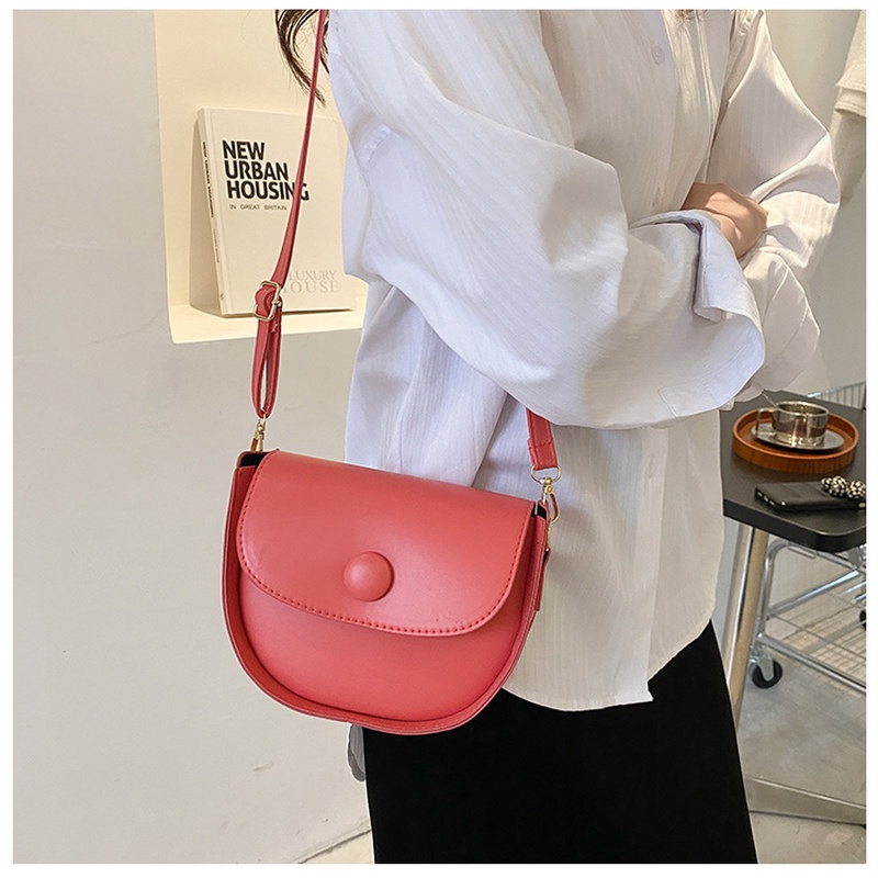 Túi Đeo Chéo Vai Nhỏ Màu Trơn Thời Trang Mới 2022 NB00336