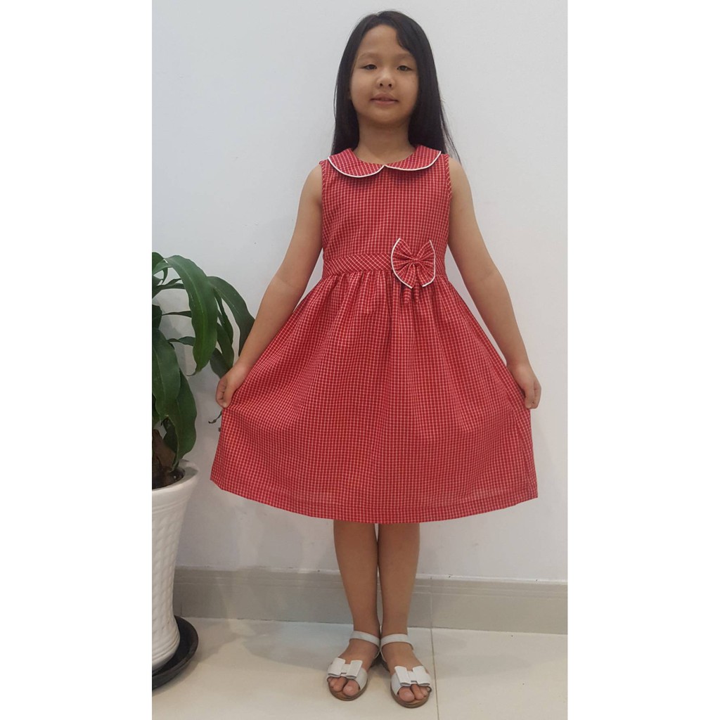 Đầm bé đẹp siêu xinh - Kabota – carô đỏ trắng đính nơ xinh xắn – DR002
