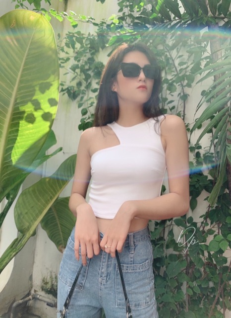 Áo croptop chéo vai có mút ngực