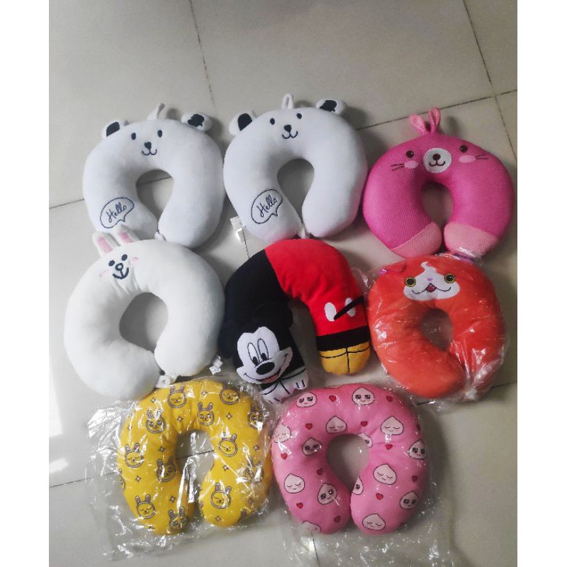 Gối cổ hoạ tiết dễ thương