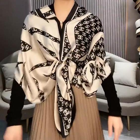 Áo Choàng Chống Nắng Có Mũ Trùm Đầu Khóa Nam Châm Dành Cho Nữ Đi Du Lịch