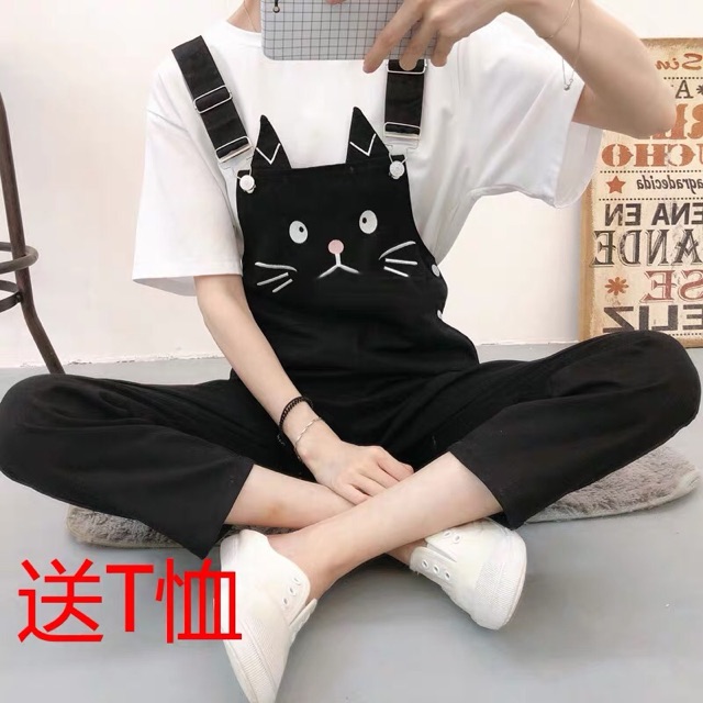 Set quần yếm + T shit trắng | BigBuy360 - bigbuy360.vn