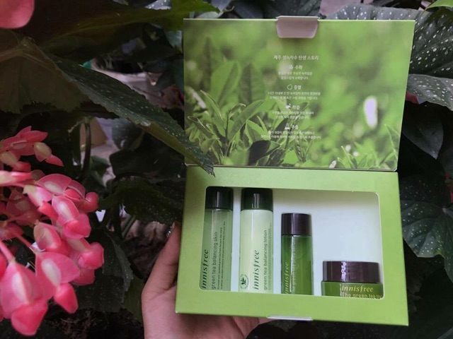 [Mẫu mới 2019] Kit dưỡng da trà xanh innisfree green tea special kit ex | BigBuy360 - bigbuy360.vn