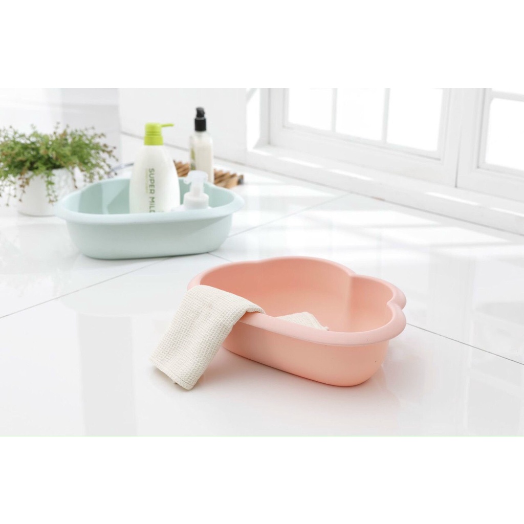 Chậu rửa mặt đám mây, thau rửa mặt cho bé