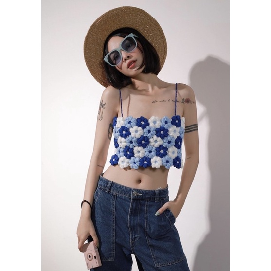 𝐂𝐚𝐦𝐨𝐦𝐢𝐥𝐞 𝐓𝐨𝐩