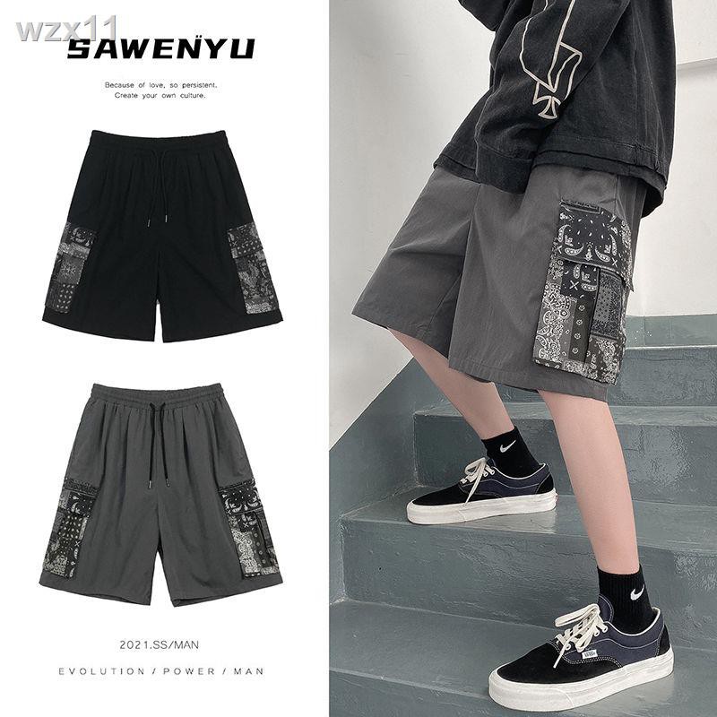 Quần short dạo phố nam cạp cao hoa quả in thương hiệu hip-hop giản dị dụng cụ rộng rãi năm điểm ngắn