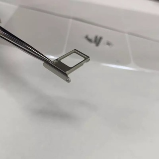Khe Sim Điện Thoại iPh 6/ 7 / 8 / X /XsM/11