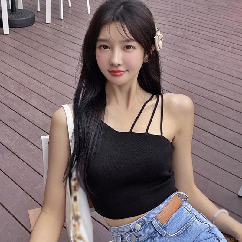 Áo croptop dệt kim lệch vai phong cách Hàn Quốc