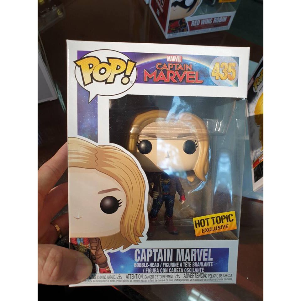 đồ chơi funko captain Hottopic
