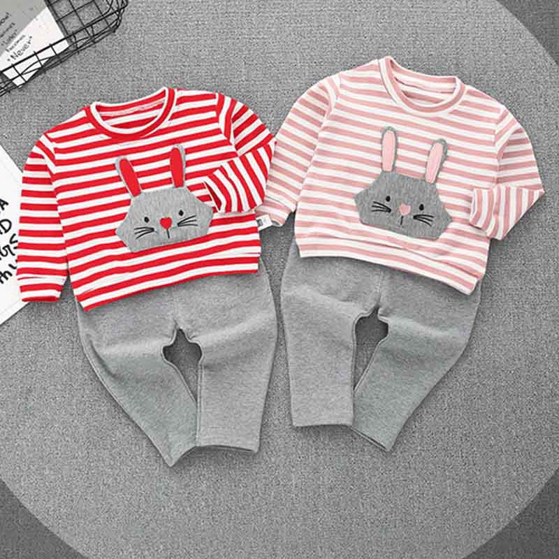 Set áo thun dài tay họa tiết con thỏ kèm quần cho bé