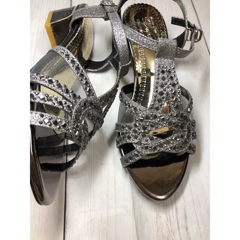 Sandal trung niên số lớn big size 38–42