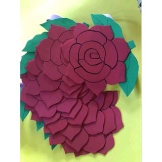 Mũ múa hoa hồng
