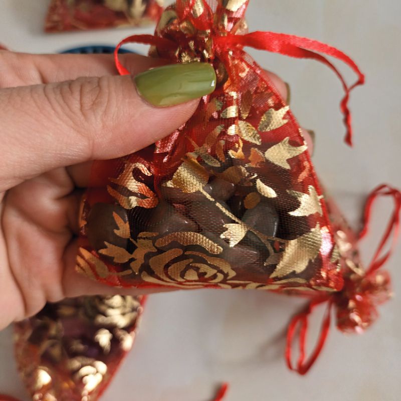 Túi gấm đá thô nhiều màu thanh tẩy năng lượng xấu, thu hút may mắn tài lộc