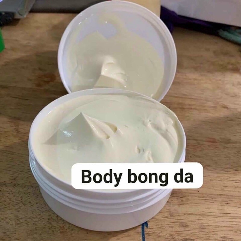 Kem tái tạo body dùng là trắng handmade
