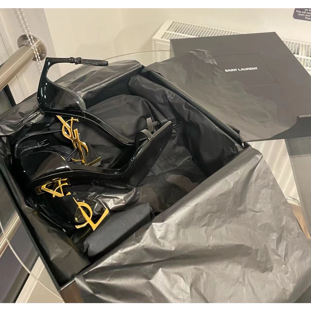 Xăng đan Da Bóng Gót Cao Màu Vàng Sang Trọng