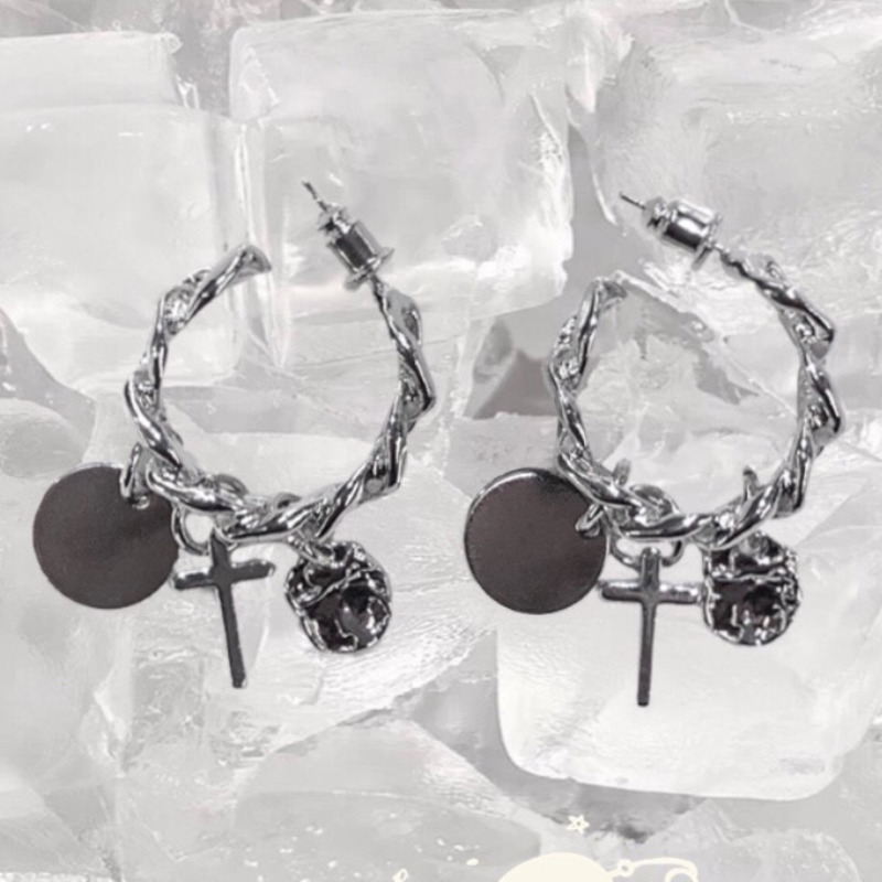 Bông Tai Bạc Hình Chữ Thập Phối Tua Rua Phong Cách Vintage