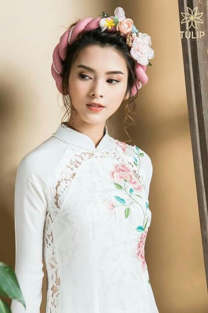 Mấn đội đầu cô dâu