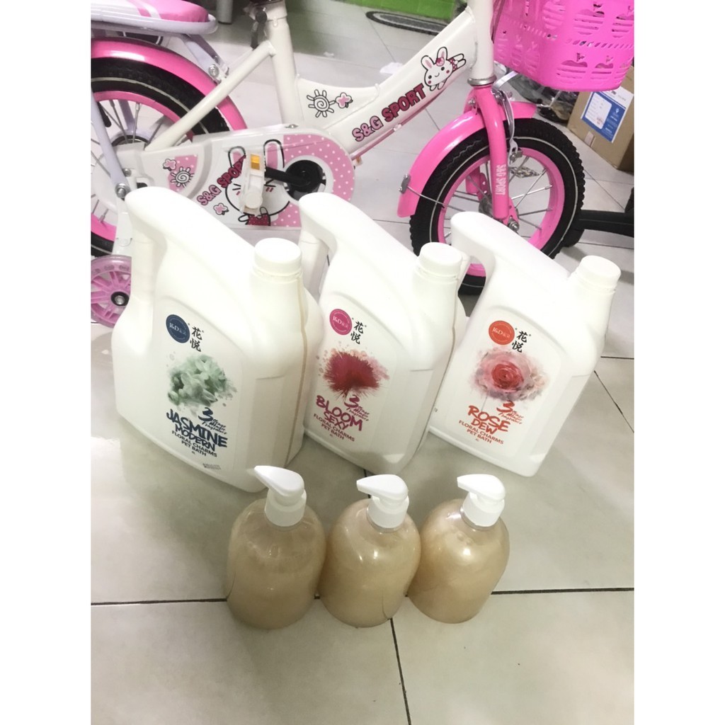 [Mã 252FMCGSALE giảm 8% tối đa 100k đơn 500K] Sữa tắm cao cấp Joyce&amp;Doll 500ml cho chó mèo - mùi mới
