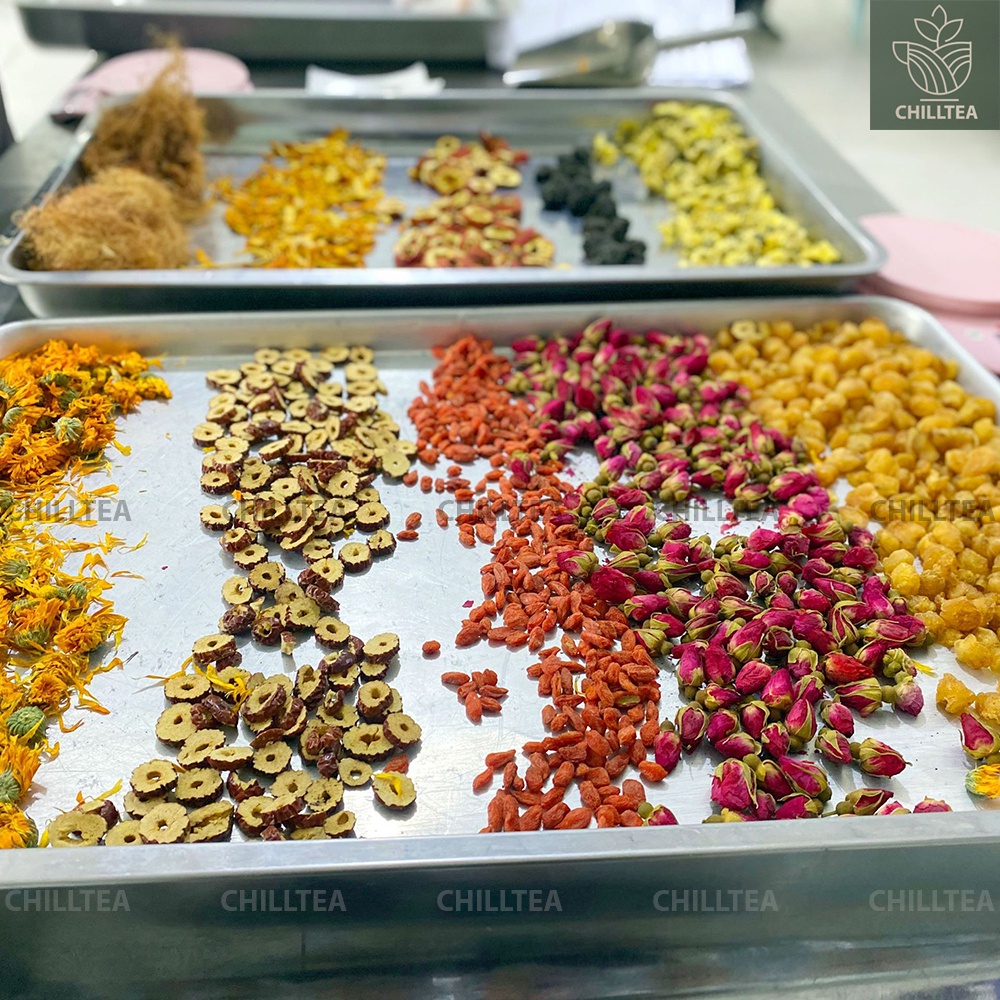 Trà Hoa Quả Sấy Khô Giảm Cân Chilltea, Trà Thảo Mộc Detox Hoa Cúc, Hoa Hồng, Cỏ Ngọt, Quả Sấy 16Gr
