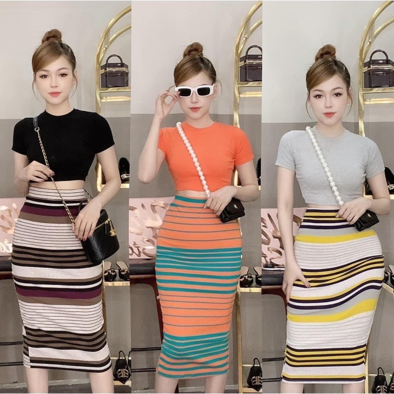 [ Mã FAMAYWA2 giảm 10K đơn 50K] Sét bộ nữ chân váy sọc + áo thun body croptop