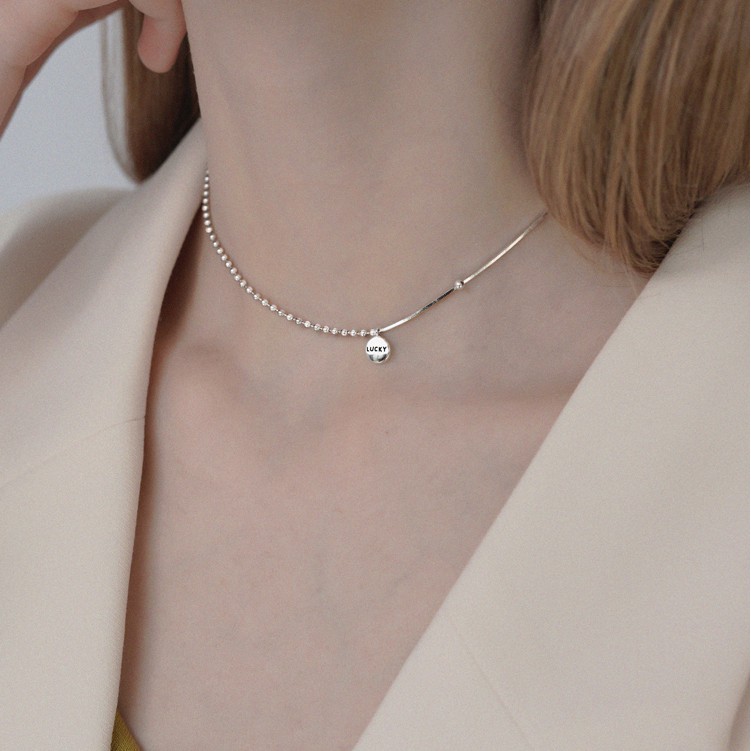 2022 Style Engraved Face Necklace with Lucky Letters
