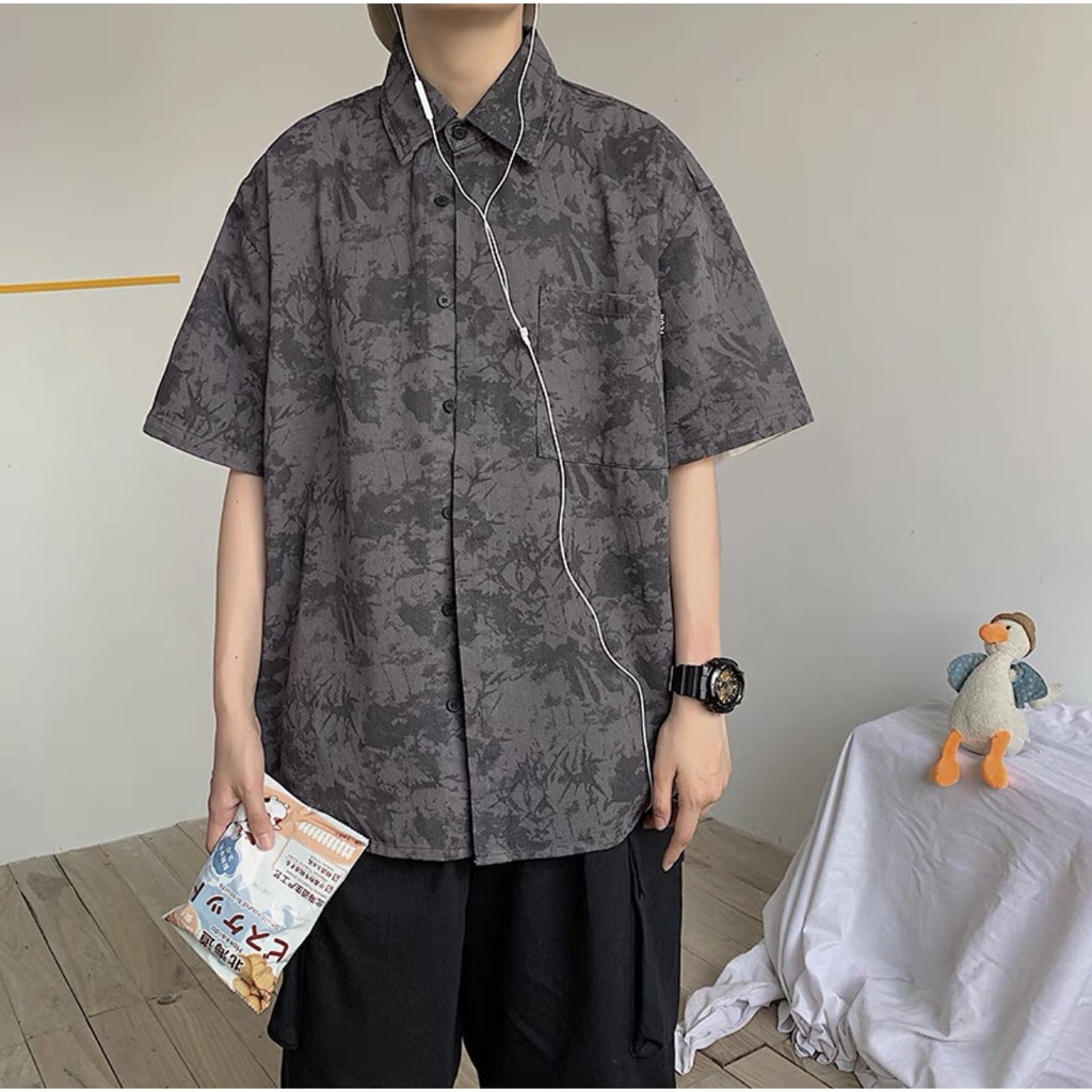 ÁO SƠ MI NGẮN TAY DÁNG RỘNG HỌA TIẾT ĐỘC LẠ CHO NAM