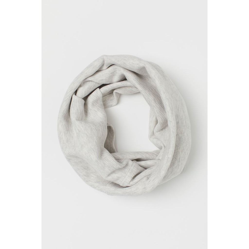 Khăn len ống HM mẫu mới