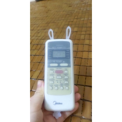 Combo 2 Bọc điều khiển ti vi, điều hoà tai thỏ bằng silicon mềm dẻo