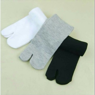 Tất tabi đen/ trắng